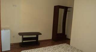 Гостиница Guest House Elvina in Sudak Судак Номер "Стандарт"-20